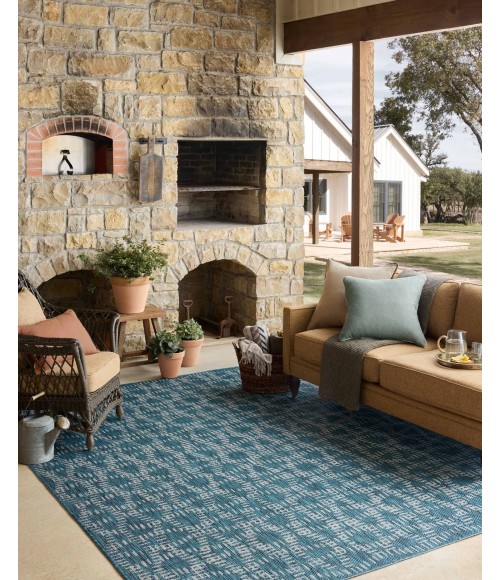 Loloi Easton Fog / Teal ESN-10 7ft.-10in. X 10ft. Rect. Rug