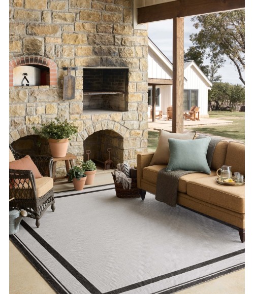 Loloi Easton Onyx / Ivory ESN-11 7ft.-10in. X 10ft. Rect. Rug