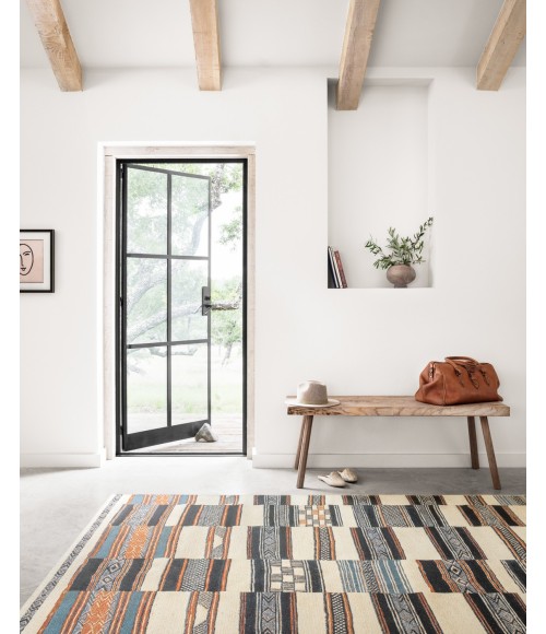 Mika Rug Loloi Mika MIK-04 Area Rug