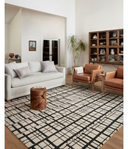 Chris Loves Julia x Loloi Polly POL-02 Black / Ivory Area Rug 3 ft. 6 in. X 5 ft. 6 in. Rectangle