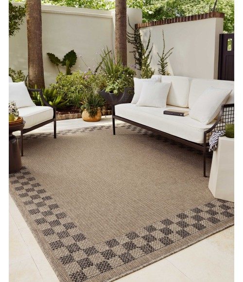 Chris Loves Julia x Loloi Providence Natural / Charcoal PRC-01 2ft.-3in. X 7ft.-7in. Rect. Rug