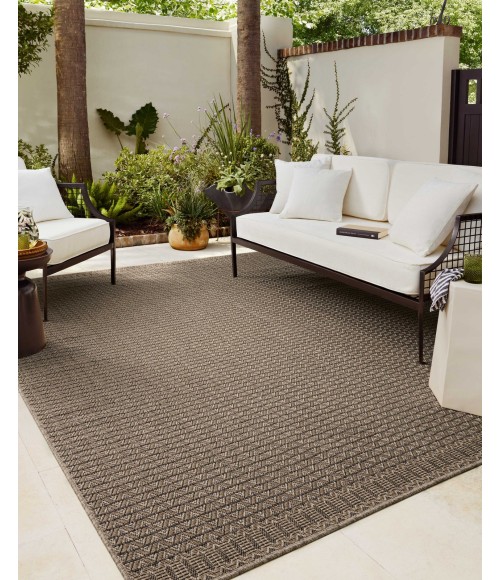 Chris Loves Julia x Loloi Providence Natural / Graphite PRC-05 2ft.-3in. X 7ft.-7in. Rect. Rug