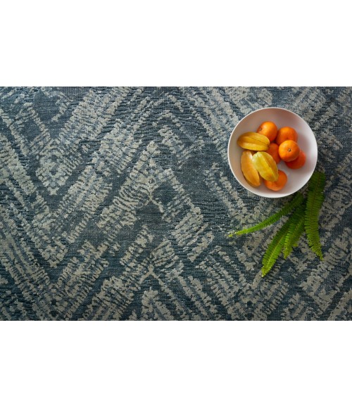 Transcend Rug Loloi Transcend TD-03  Area Rug
