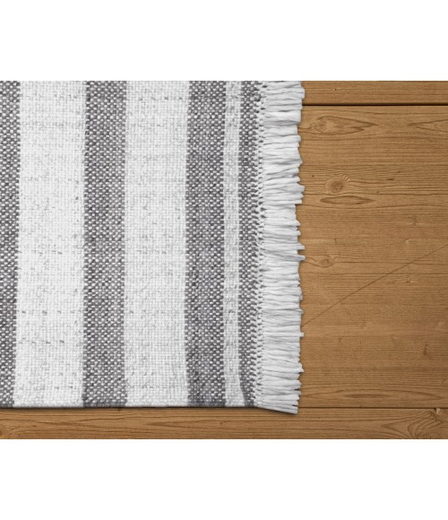 LR Home Asbury 82374 Gray 5' X 7'9 Rect. Rug