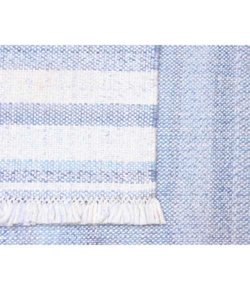 LR Home Asbury 82375 Blue 5' X 7'9 Rect. Rug