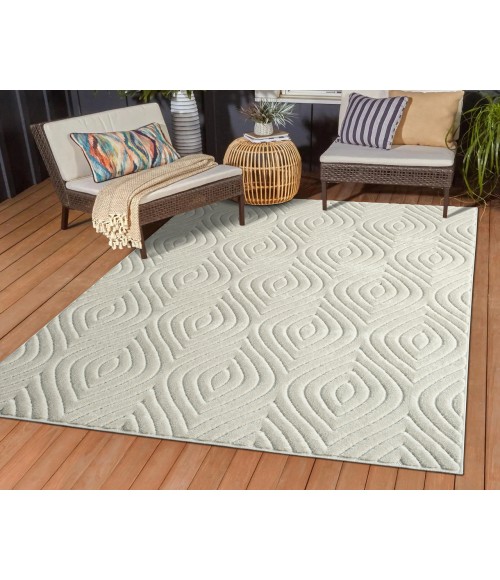 LR Home Atlas 82418 Ivory 7'10" X 9'10 Rect. Rug