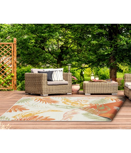 LR Home Belize 82521 Ivory/ Green 5'-3" X 7'0 Rect. Rug