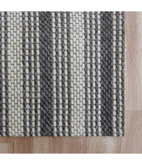 LR Home Bergen 3439 Dark Gray/ Ivory/ No Color 9' X 12' Rect. Rug