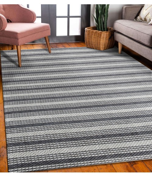 LR Home Bergen 3439 Dark Gray/ Ivory/ No Color 9' X 12' Rect. Rug