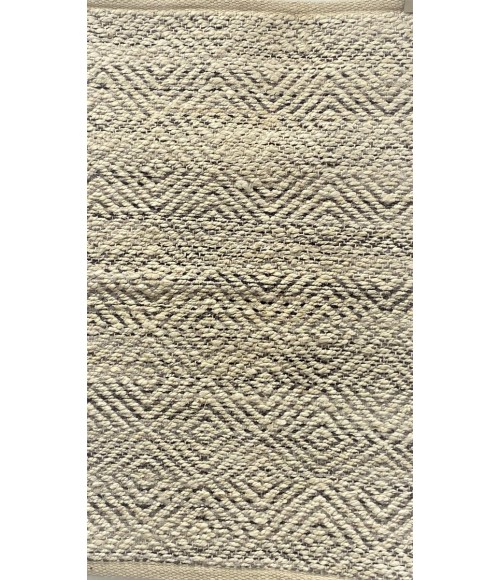 LR Home LR AREA RUG 5181 Micro Chip/ Gray 2' X 5' Rect. Rug