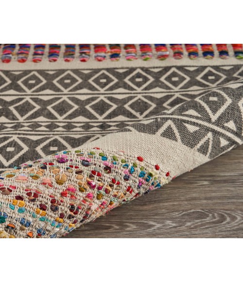 LR Home Vaughn Area Rug LR Home Vaughn VOGU-AW 2B5458E0849348