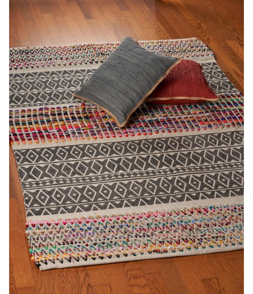LR Home Vaughn Area Rug LR Home Vaughn VOGU-AW 2B5458E0849348