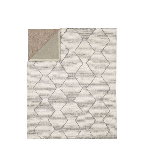Beni Black/White Area Rug Karastan Beni Black/white 6' x 9' Area Rug