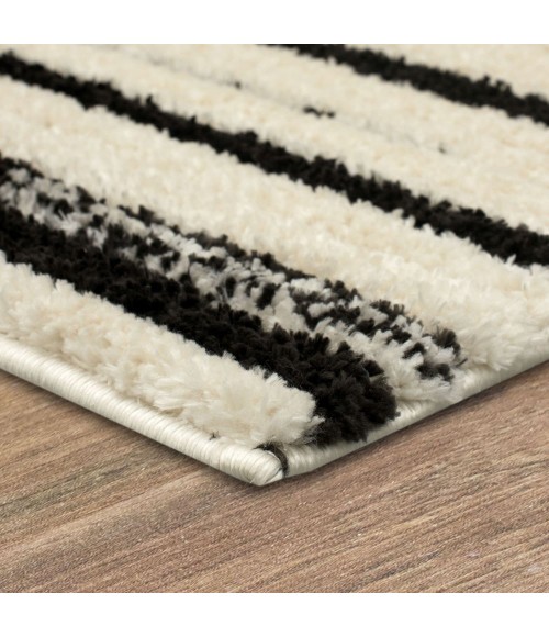 Karastan Traverse Four Corners 8' x 10' Area Rug