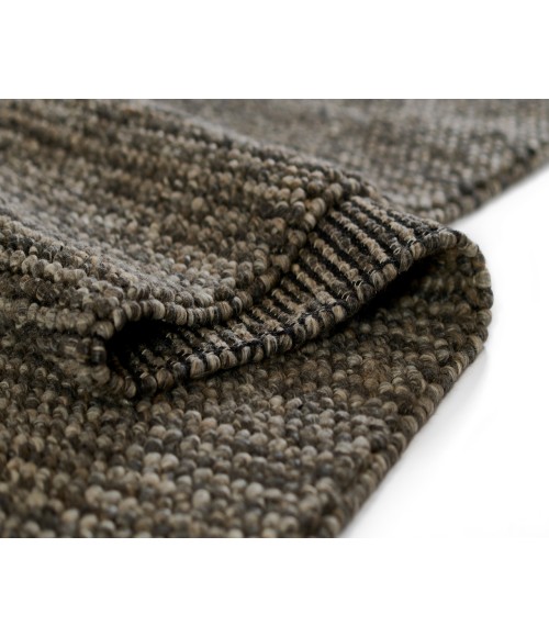 Momeni Andes AND-8 Charcoal 2 ft. X 3 ft. Rectangle Rug