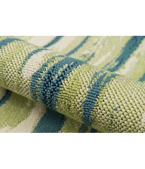 Momeni Baja Area Rug BAJ27 Palm Leaf Green 5'3 X 7'6