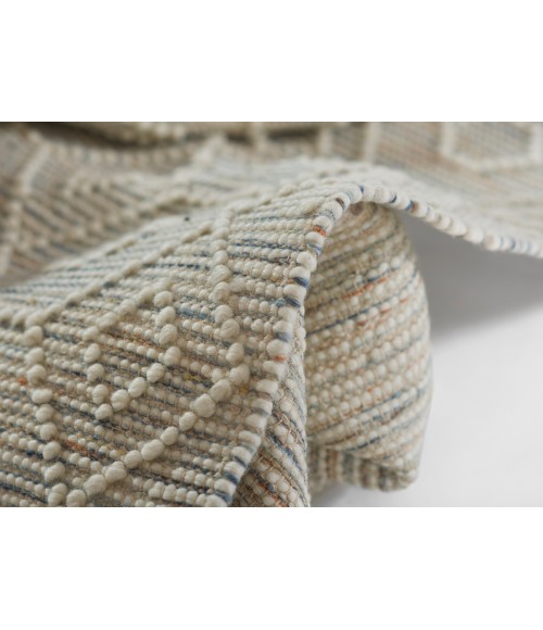 Momeni Boulder BOU-2 Multi 8' X 10' Area Rug