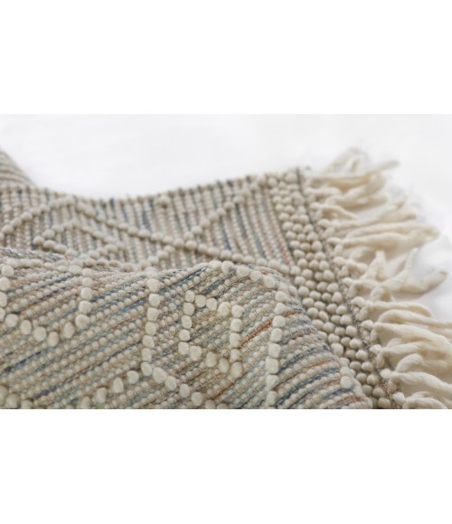 Momeni Boulder BOU-2 Multi 8' X 10' Area Rug
