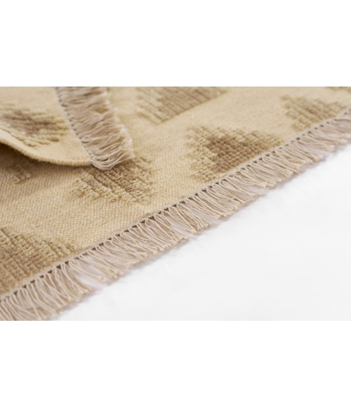 Bristol BRS-6 Natural 3'6" X 5'6" Momeni Bristol BRS-6 Natural 3'6" X 5'6" Area Rug