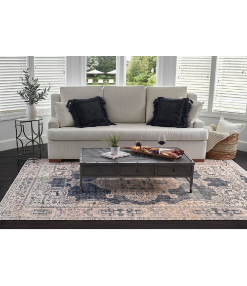 Chandler Area Rug Momeni Chandler Area Rug CHN-6 Navy 5'6 X 8'6