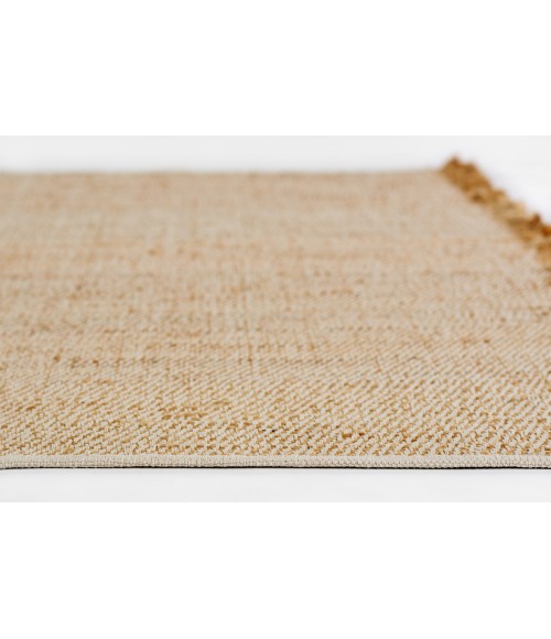 Clara CLA-1 Natural 3' X 5' Momeni Clara CLA-1 Natural 3' X 5' Area Rug