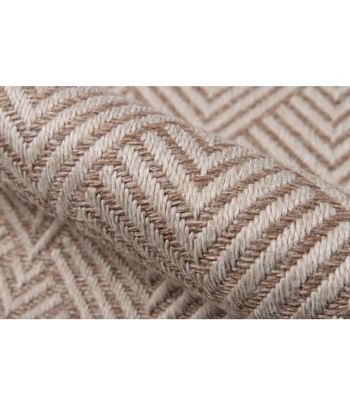 Momeni Como Area Rug COM-3 Beige 6'7 X 9'6
