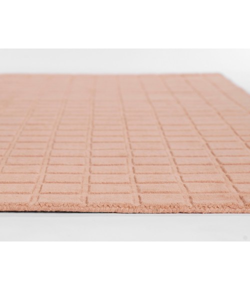 Momeni Contour Blush CON-1 2 ft. 3 in. X 8 ft. Rect. Rug