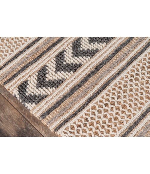 Momeni Esme Area Rug ESM-1 Charcoal 5' X 7'