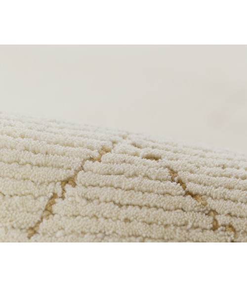 Momeni Everett EVT-4 Ivory 5 ft. X 8 ft. Rectangle Rug