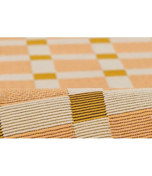 Novogratz Icon Pink ICN-1 8 ft. 10 in. X 11 ft. 10 in. Rect. Rug