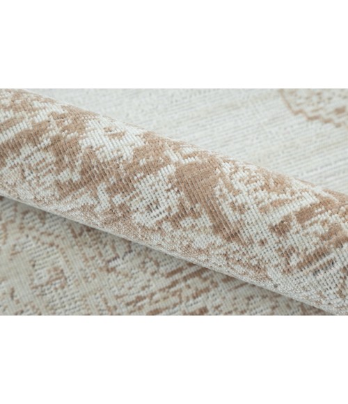 Momeni Isabella Area Rug ISA10 Brown 2' X 3'