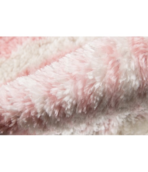 Momeni Kalahari Area Rug KAL-1 Domesticated Pink 5' X 7'6