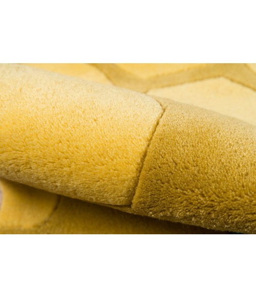 Momeni Lil Mo Whimsy Honeycomb Gold Rug LMJ15 5 ft. X 5 ft. Round Momeni Lil Mo Whimsy Honeycomb Gold LMJ15 5 ft. X 5 ft. Round Rug