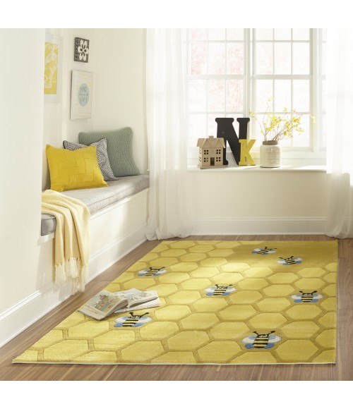 Momeni Lil Mo Whimsy Honeycomb Gold Rug LMJ15 5 ft. X 5 ft. Round Momeni Lil Mo Whimsy Honeycomb Gold LMJ15 5 ft. X 5 ft. Round Rug