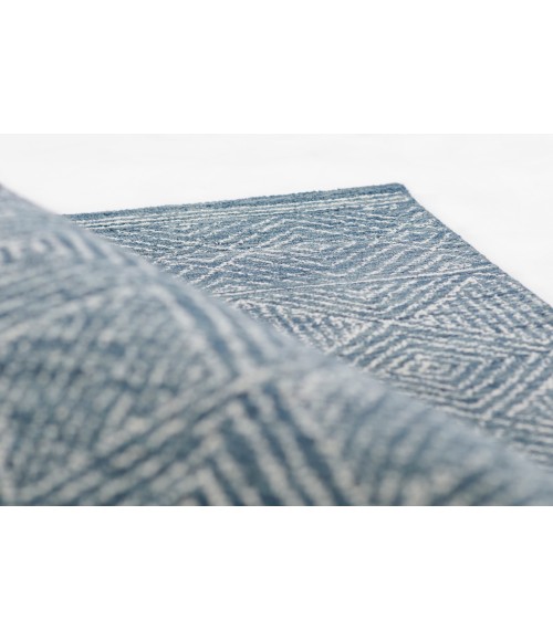 Momeni Mallorca Area Rug MRC-7 Denim 2' X 3'