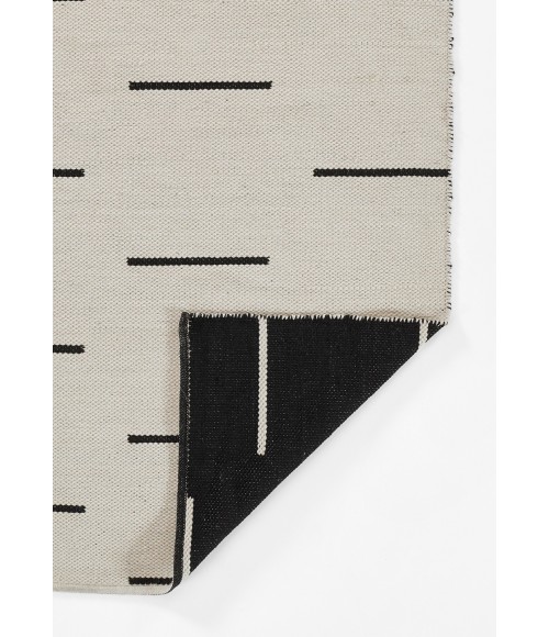 Malmo Area Rug Momeni Malmo Area Rug MLO-1 Dash Ivory 3'6 X 5'6