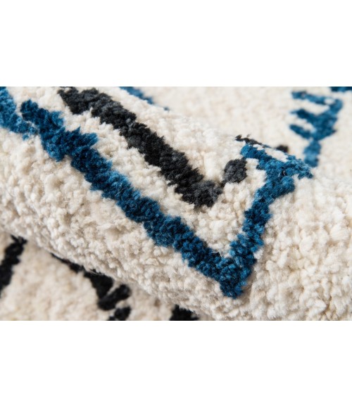 Momeni Margaux Area Rug MGX-3 Ivory 2'3 X 8' Runner