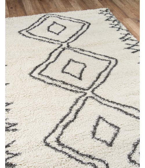 Maya Area Rug Momeni Maya Area Rug MAY-1 Ivory 3'11 X 5'7