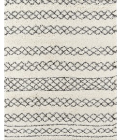 Momeni Maya May-3 Ivory Area Rug 3 ft. 11 in. X 5 ft. 7 in. Rectangle
