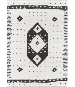 Momeni Monaco Moa-2 Ivory Area Rug 2 ft. 3 in. X 7 ft. 6 in. Runner
