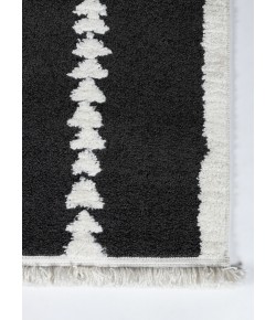 Momeni Monaco Moa-7 Black Area Rug 3 ft. 3 in. X 5 ft. Rectangle