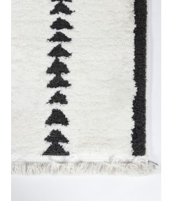 Momeni Monaco Moa-7 Ivory Area Rug 3 ft. 3 in. X 5 ft. Rectangle
