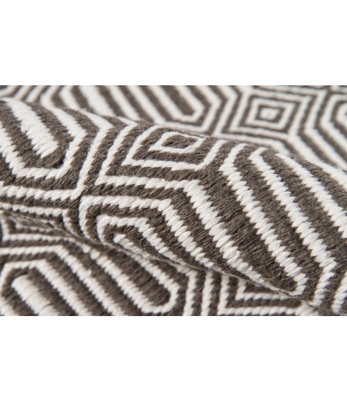 Momeni Newton Area Rug NWT-1 Holden Brown 8' X 10'