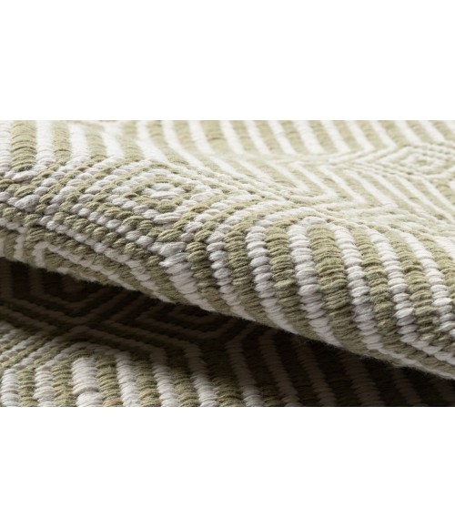 Momeni Newton Area Rug NWT-1 Holden Green 5' X 7'6