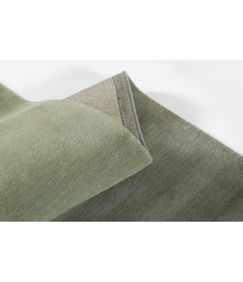 Momeni Ombre Green OMB-1 6 ft. X 9 ft. Rect. Rug