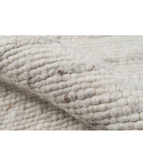 Richmond Area Rug Momeni Richmond Area Rug RI-01 Collins Ivory 8'6 X 11'6