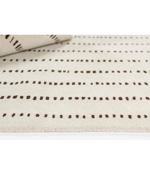 Momeni Simba Area Rug SIM-1 Ivory 2'6 X 8' Runner