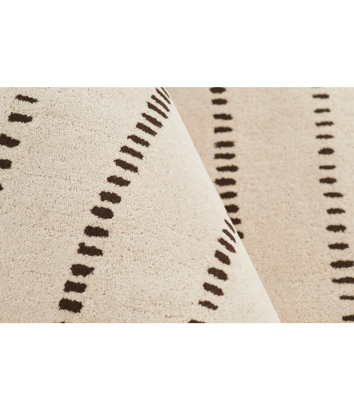 Momeni Simba Area Rug SIM-1 Ivory 2'6 X 8' Runner