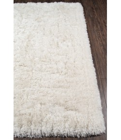 Momeni Snow Shag White SS-01 5 ft. X 7 ft. Rect. Rug