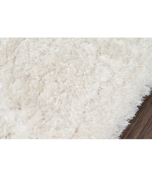 Momeni Snow Shag White SS-01 5 ft. X 7 ft. Rect. Rug